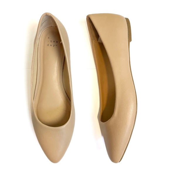 a new day Shoes - A New Day Pointed Flats Size 8